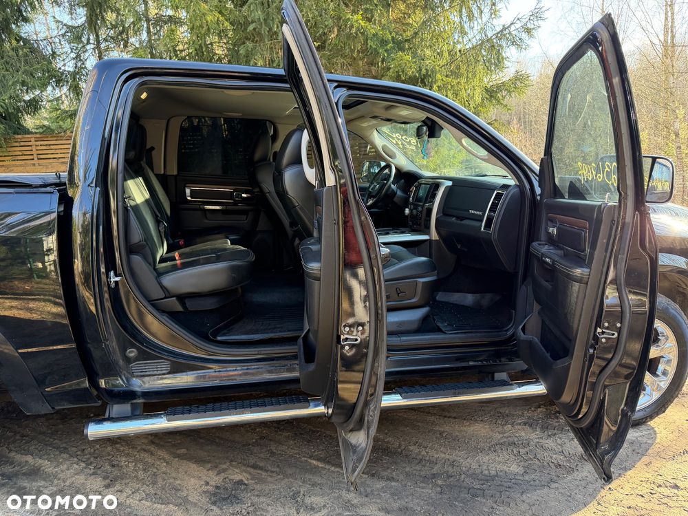 Dodge RAM - 32