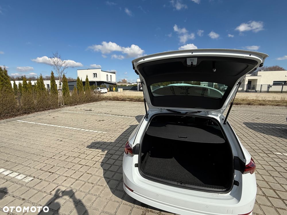 Skoda Octavia 2.0 TDI Ambition DSG - 20