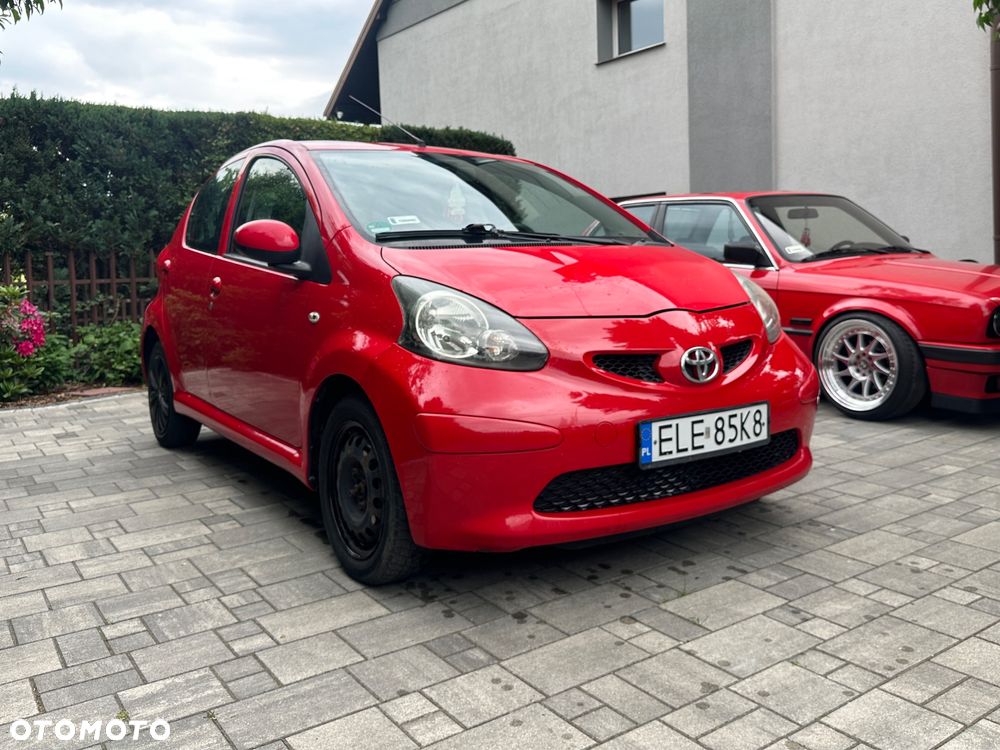 Toyota Aygo CoolRed - 2