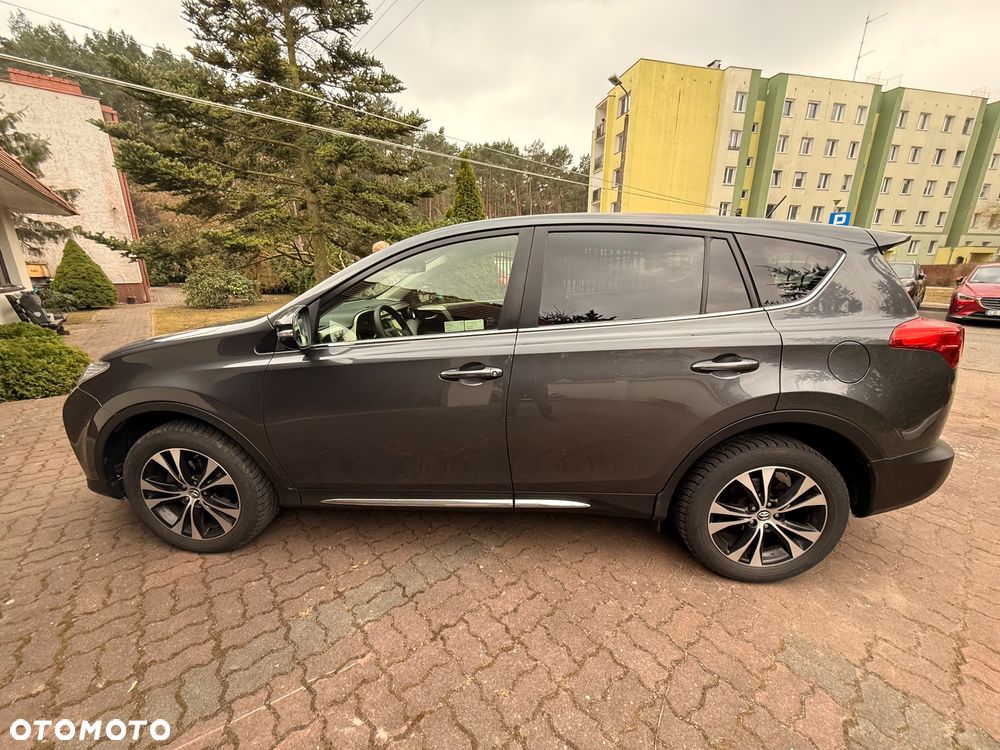 Toyota RAV4 2.0 D-4D Premium - 1