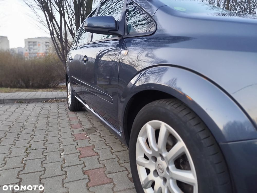 Opel Zafira 1.6 Edition - 24