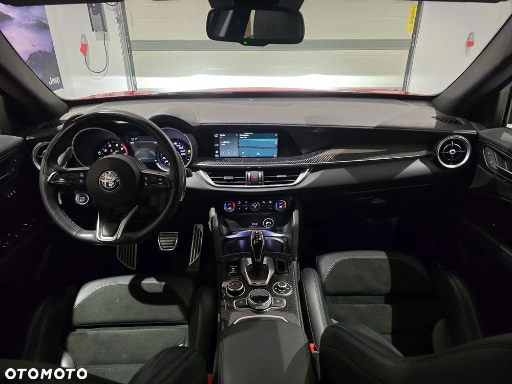 Alfa Romeo Stelvio 2.0 Turbo Veloce TI Q4 - 5