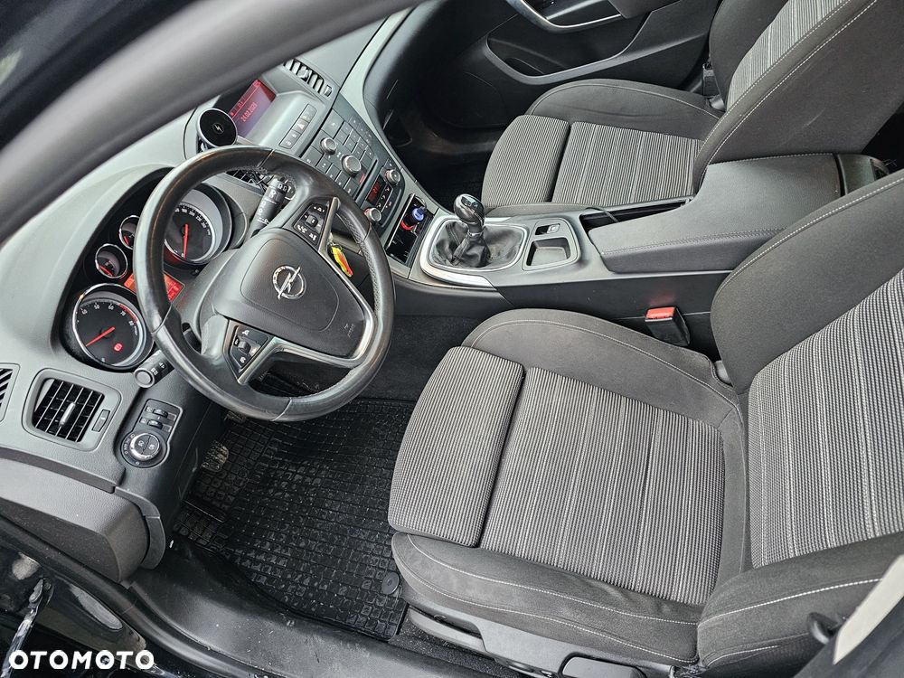Opel Insignia 2012 photo 3