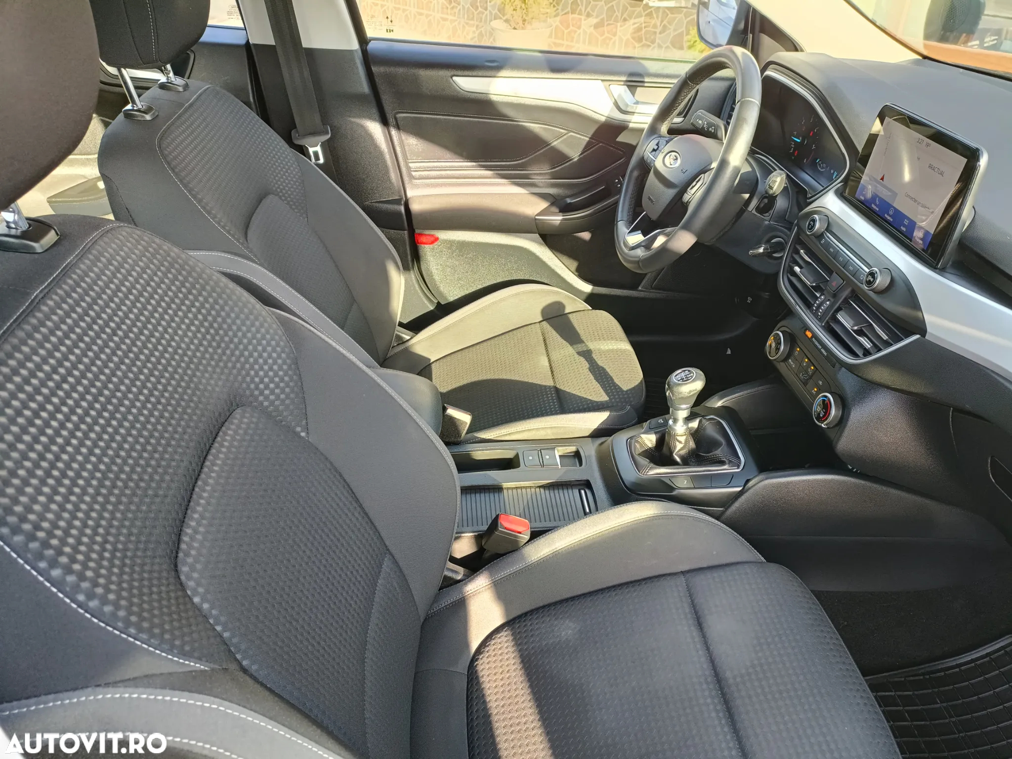 Ford Focus 1.5 EcoBlue Active Business - 10