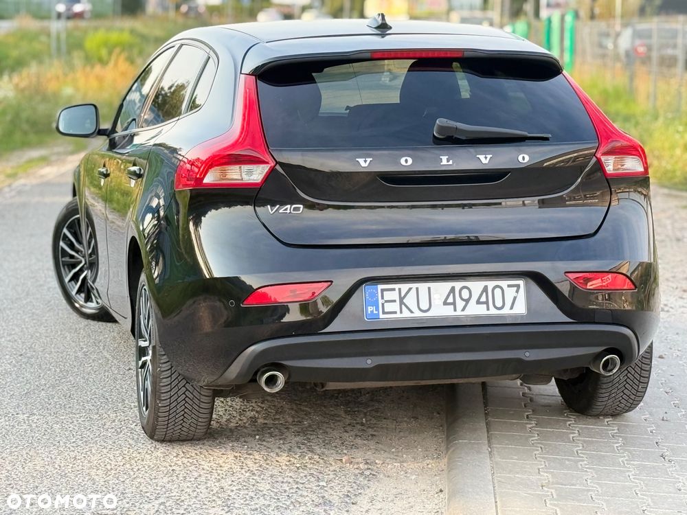 Volvo V40 D2 Geartronic Momentum - 9