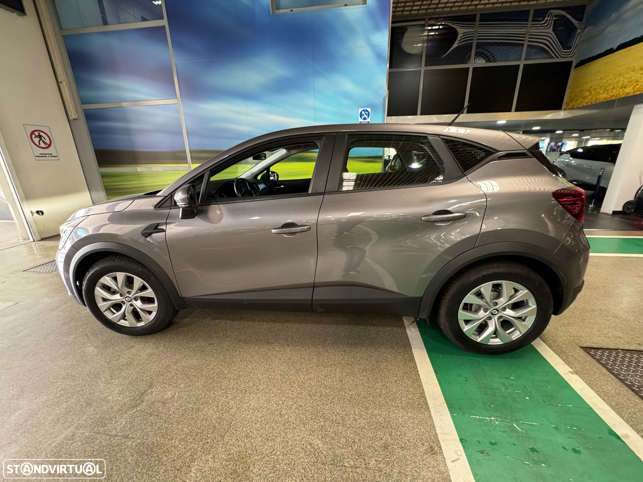 Renault Captur 1.6 E-Tech Intens - 9