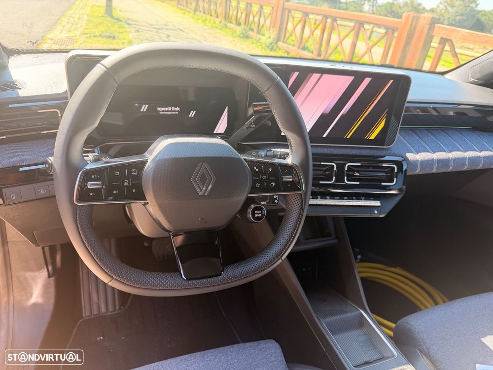 Renault 5 E-Tech R Techno 120 Urban Range - 16