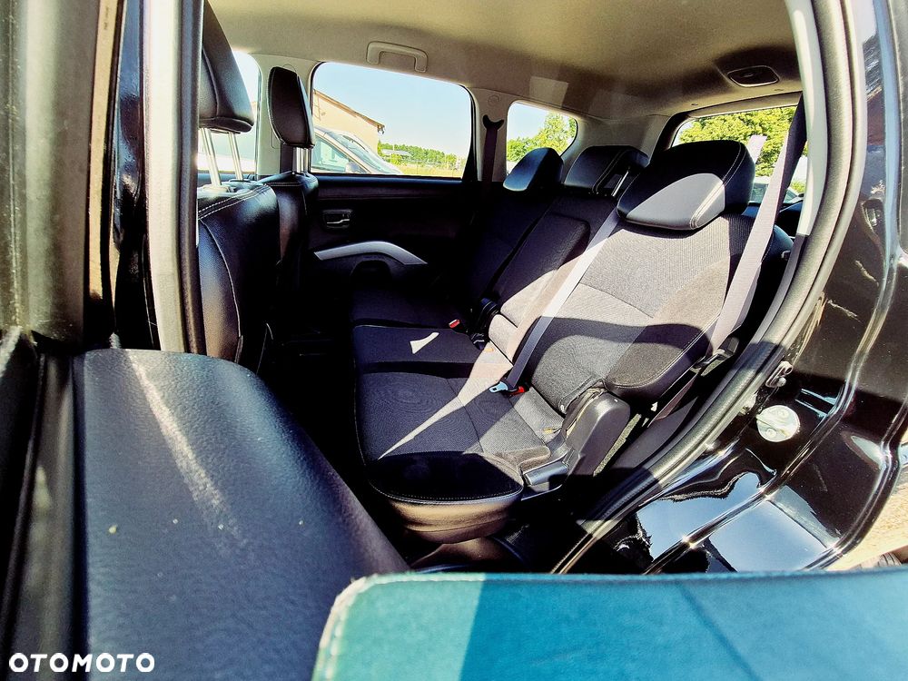 Mitsubishi Outlander 2.0 2WD Motion - 30