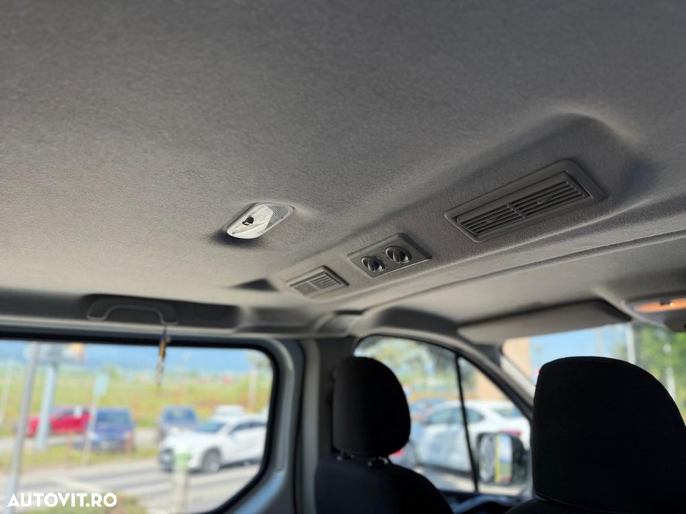 Renault Trafic 2.0 Blue dCi 110 S&S L2 8+1 Life - 13
