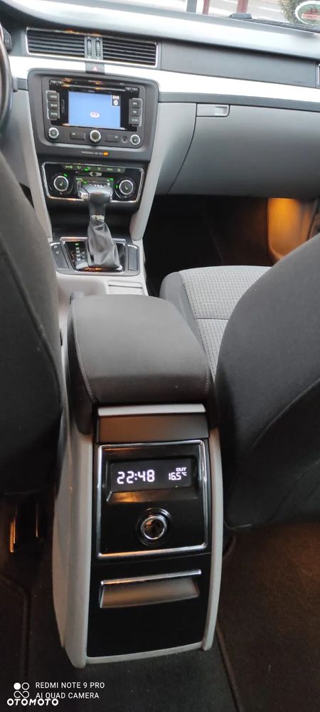 Skoda Superb 2.0 TDI Comfort DSG - 17