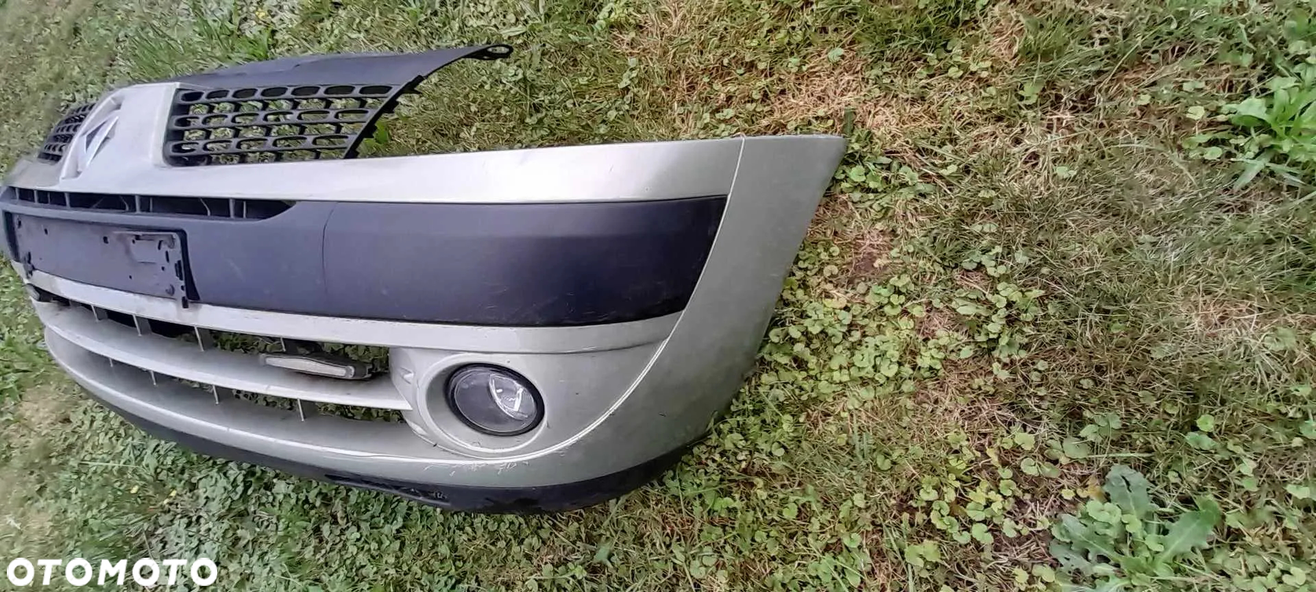 ZDERZAK PRZÓD RENAULT CLIO II FL - 5