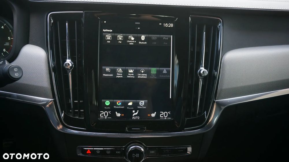 Volvo V90 D4 R-Design - 20