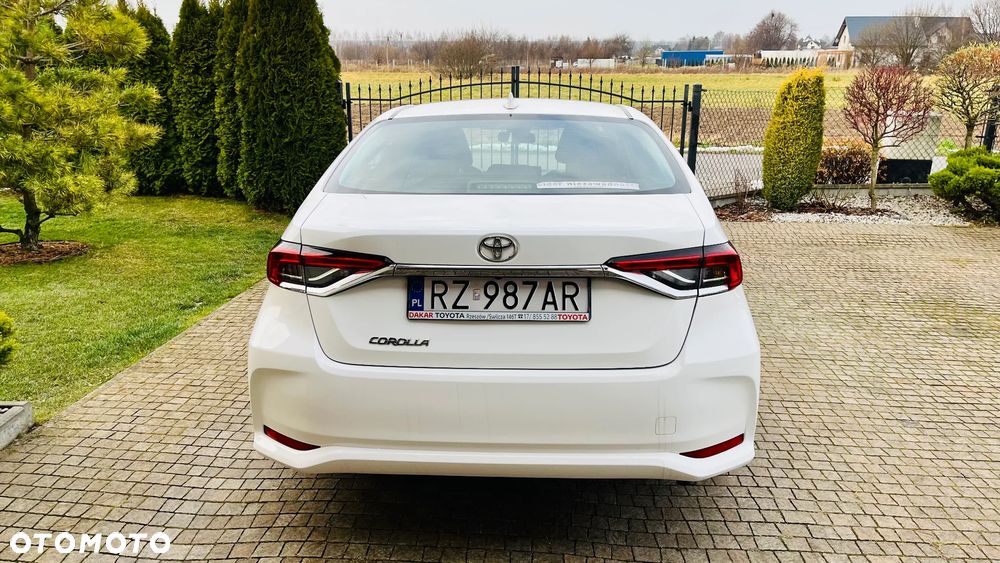 Toyota Corolla 1.6 Comfort - 6