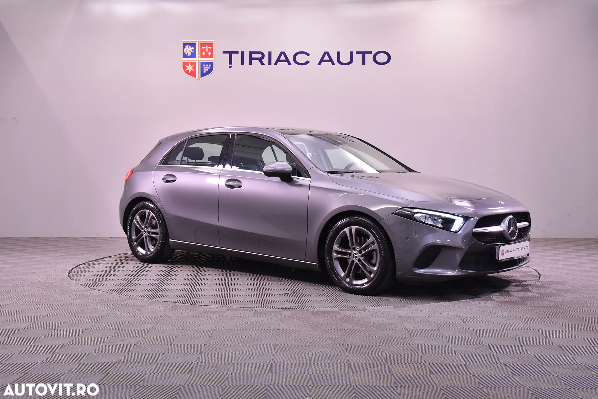 Mercedes-Benz A 180 7G-DCT - 7