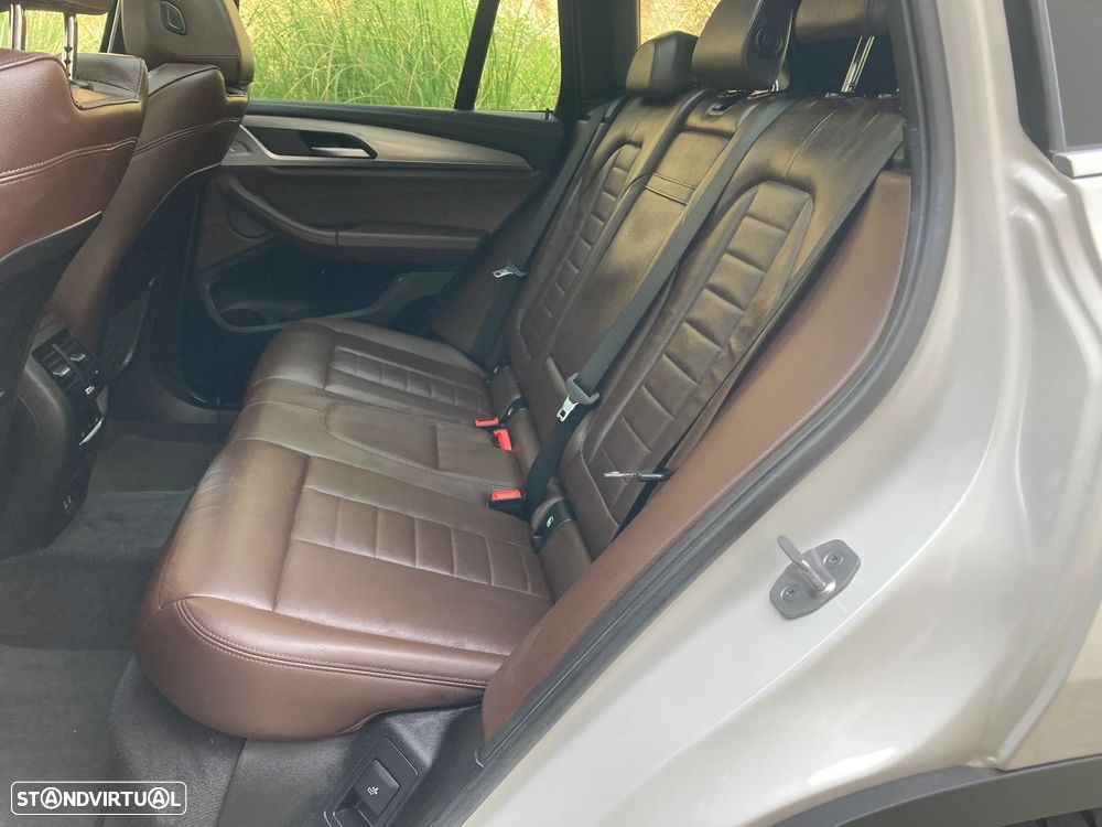 BMW iX3 Impressive - 44