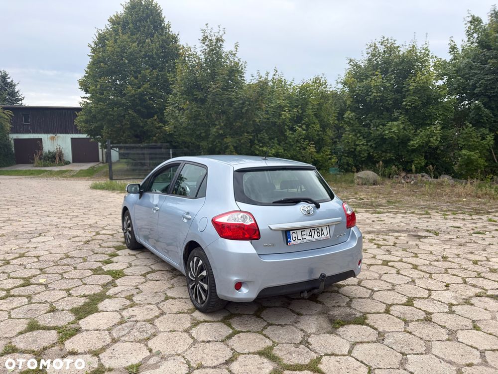 Toyota Auris 1.33 VVT-i Terra Start - 13