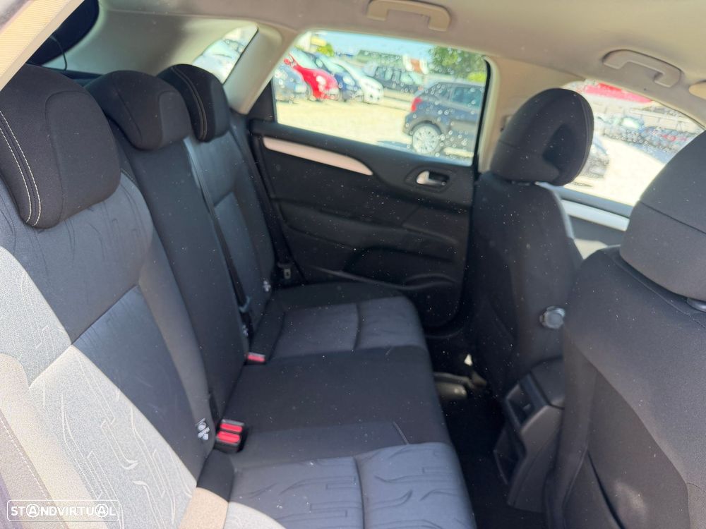 Citroën C4 1.6 HDi Seduction - 14