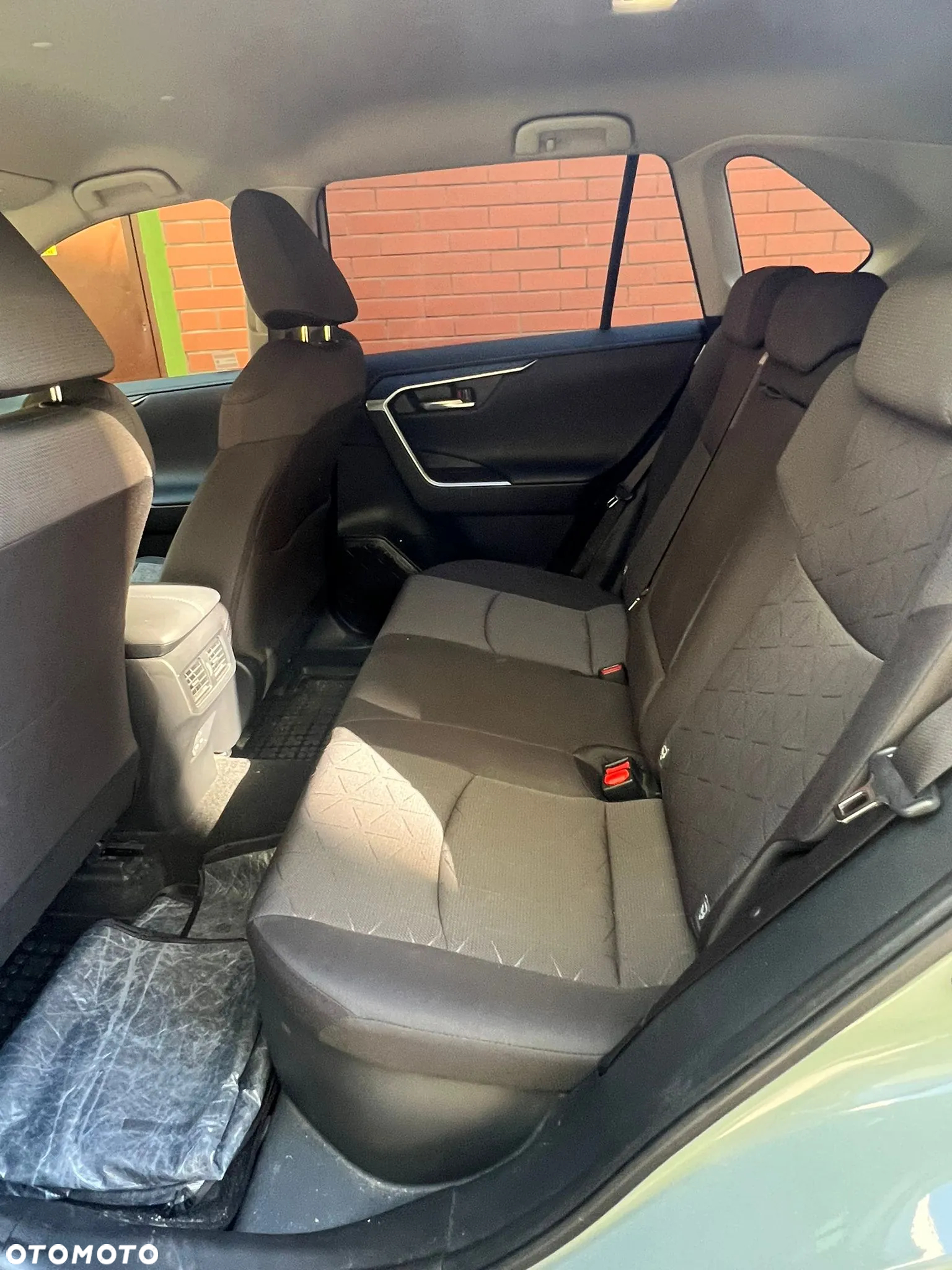 Toyota RAV4 2.5 Hybrid Comfort 4x4 - 6