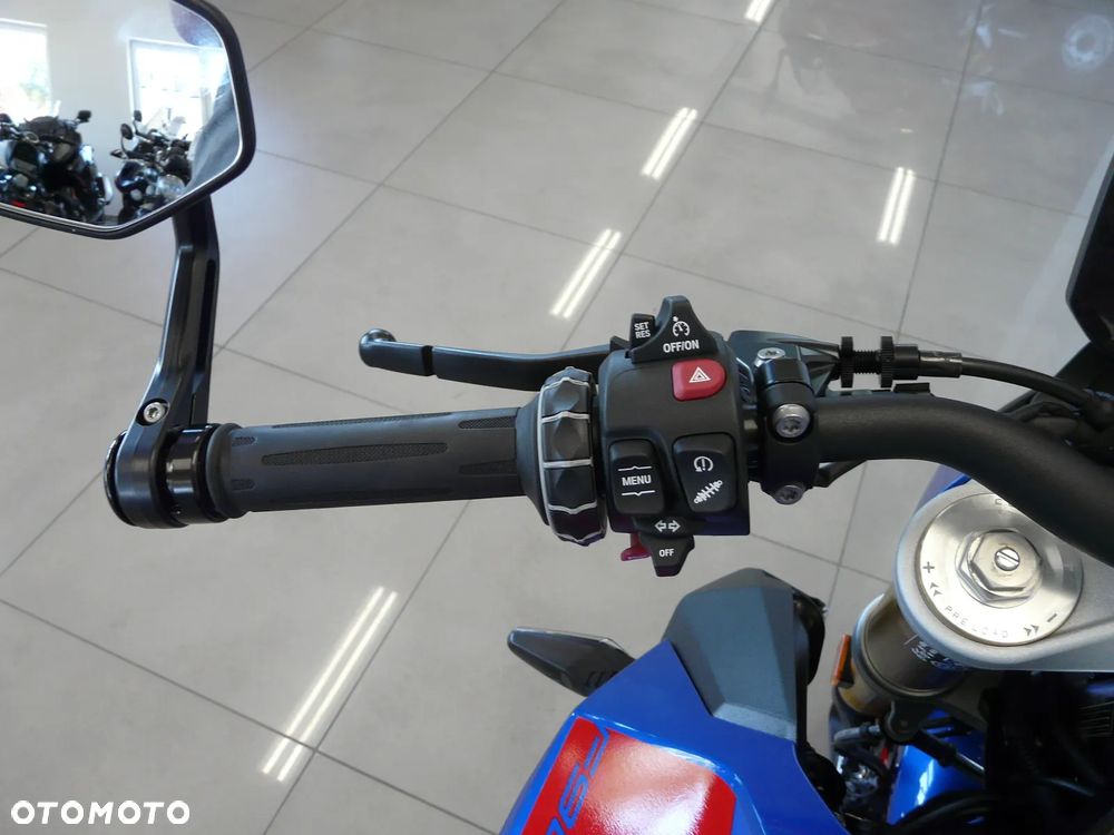 BMW R - 16
