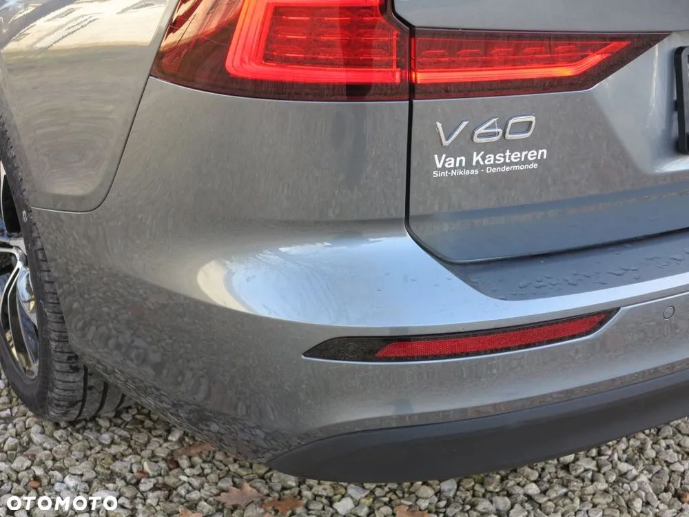 Volvo V60 D3 Momentum - 33