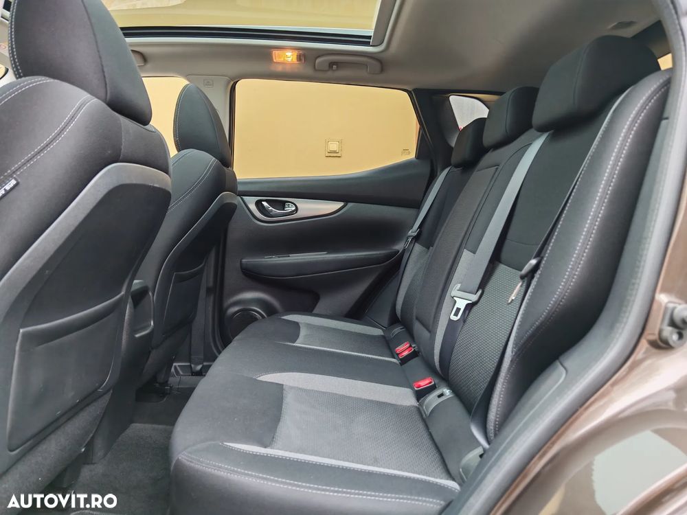 Nissan Qashqai 1.3 DIG-T N-CONNECTA - 5