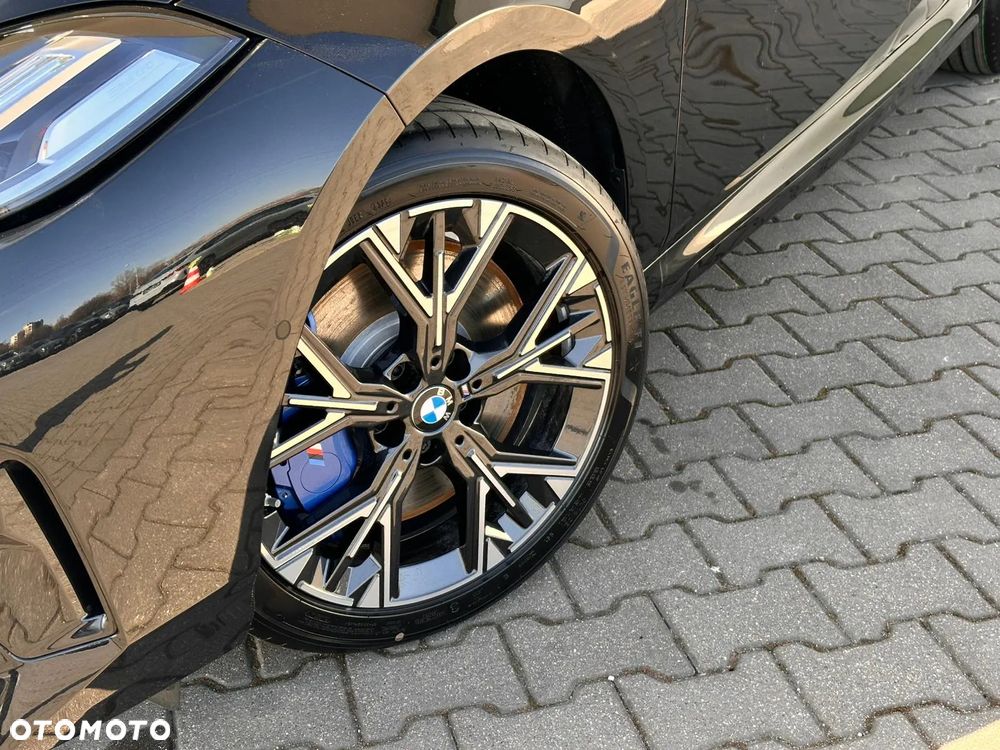 BMW Seria 2 220i mHEV - 3