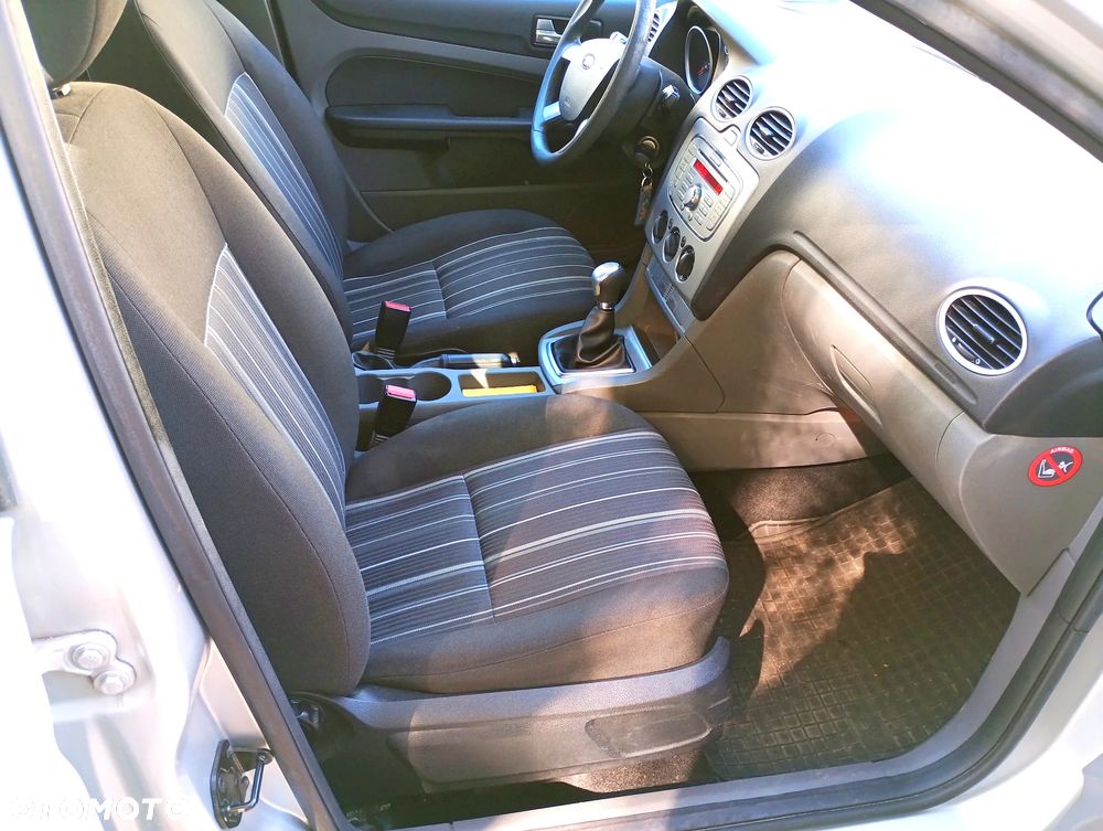 Ford Focus 1.6 Silver X - 10