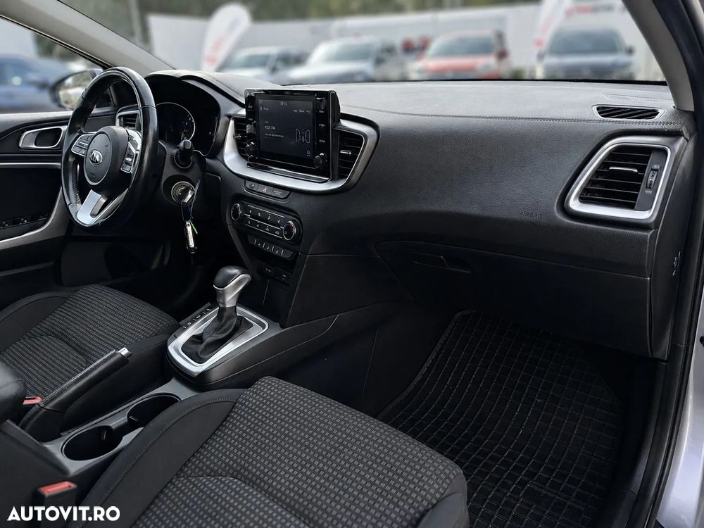 Kia Ceed 1.5 T-GDI 7DCT Best+ - 9
