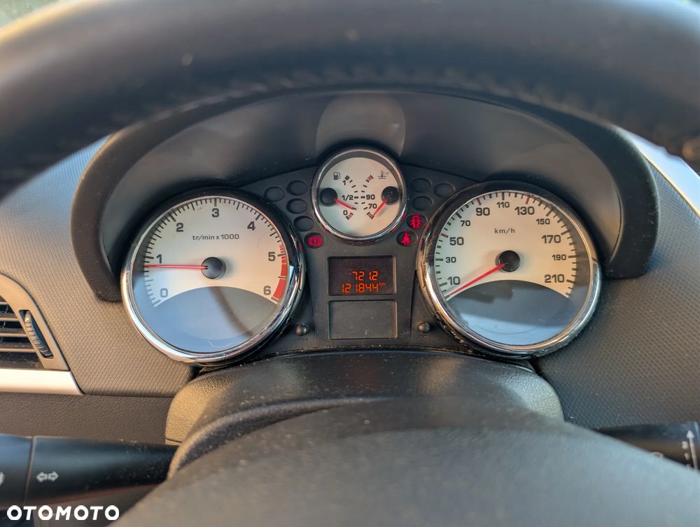 Peugeot 207 1.6 HDi Active - 9