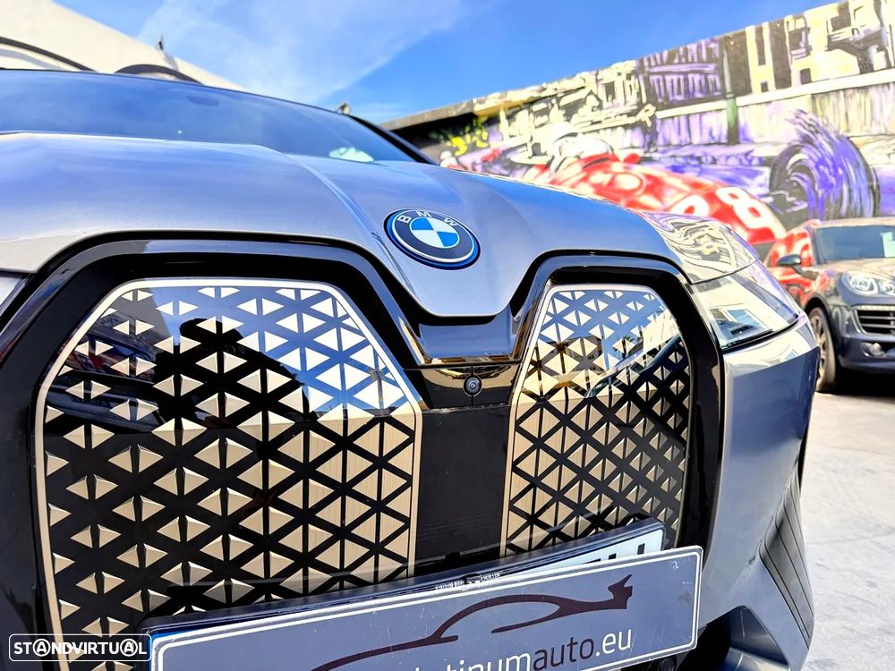 BMW iX xDrive 50 Pack Desportivo - 60