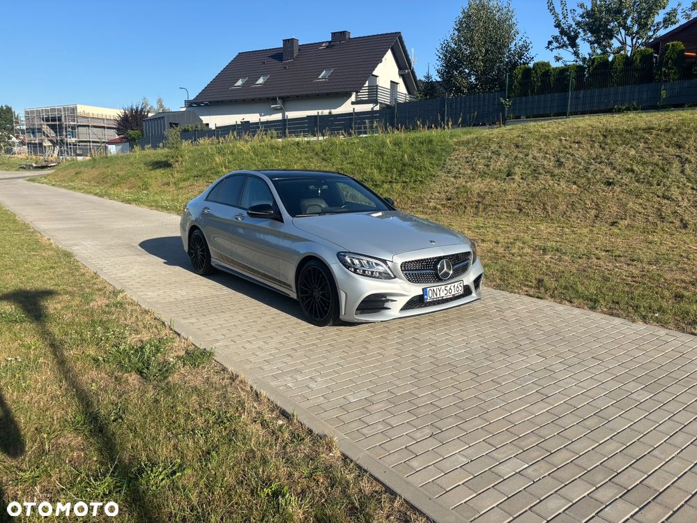 Mercedes-Benz Klasa C 300 9G-TRONIC - 5