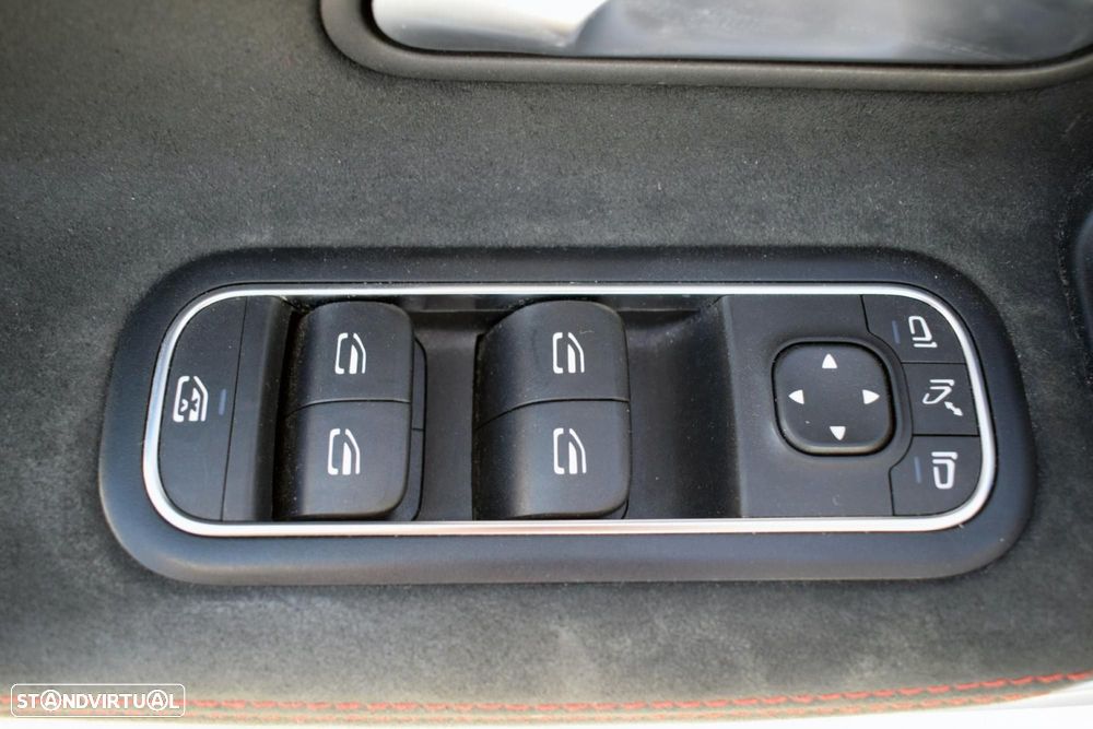 Mercedes-Benz CLA 180 d Shooting Brake AMG Line Aut. - 23