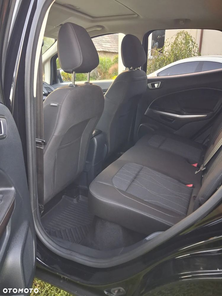 Ford EcoSport - 13