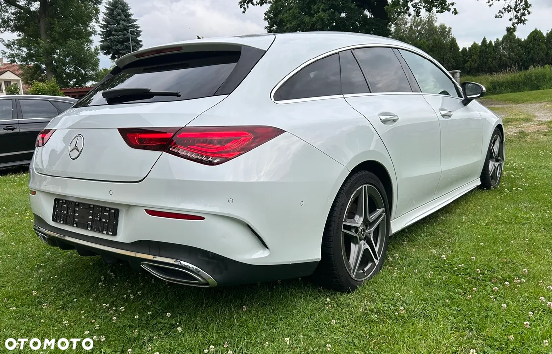 Mercedes-Benz CLA 200 d Shooting Brake 8G-DCT AMG Line - 9
