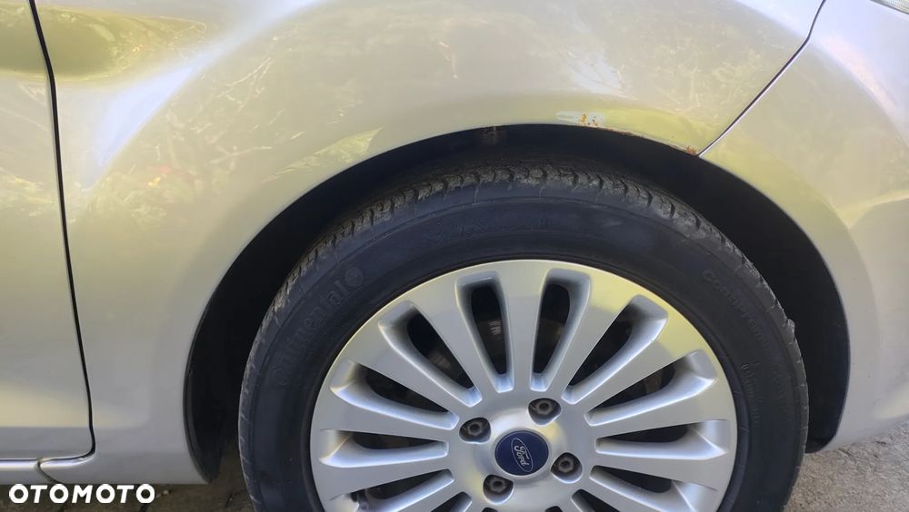 Ford Fiesta 1.4 Ghia - 21