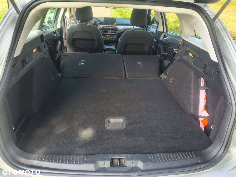 Ford Focus - 13