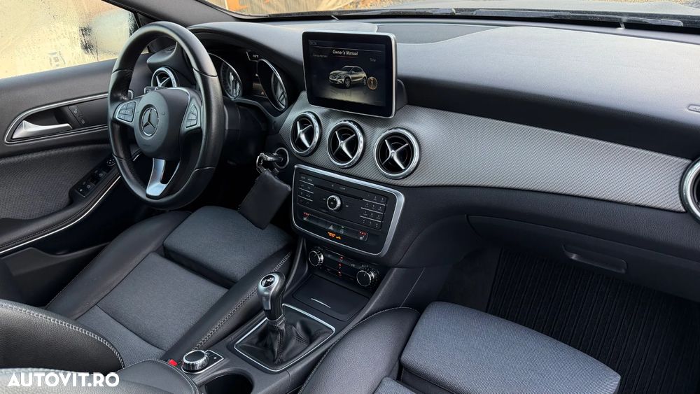 Mercedes-Benz GLA 180 (CDI) d Urban - 15