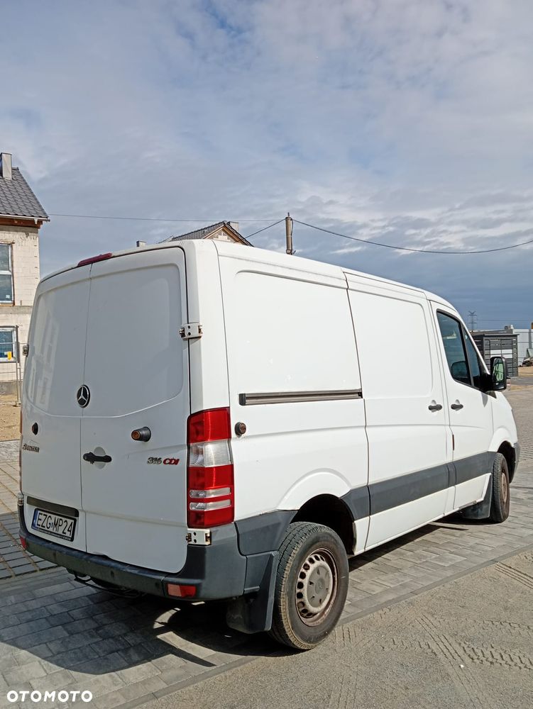 Mercedes-Benz Sprinter - 3