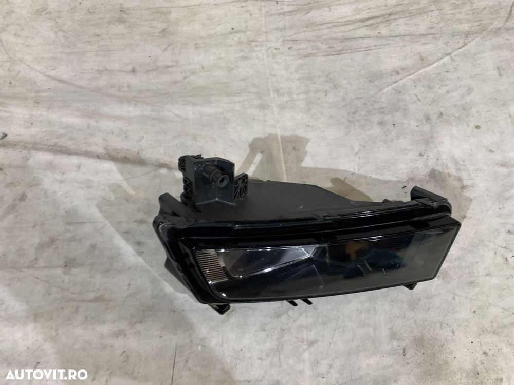 Proiector stanga VW Touran, 2015, 2016, 2017, 2018, 2019, cod origine OE 5TA841661A. - 2