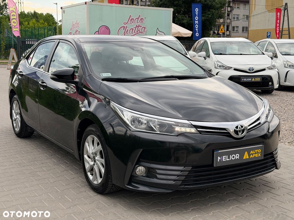 Toyota Corolla 1.6 Premium - 9