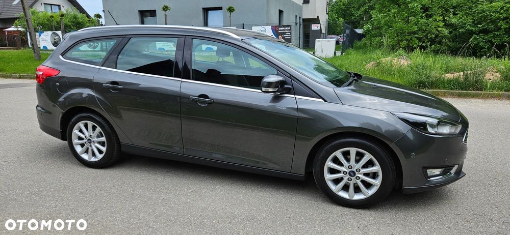 Ford Focus 1.0 EcoBoost Titanium - 2