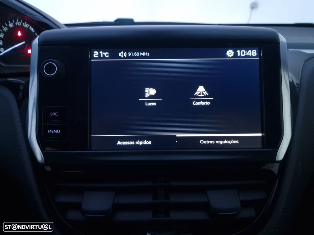 Peugeot 2008 1.6 BlueHDi Style - 34