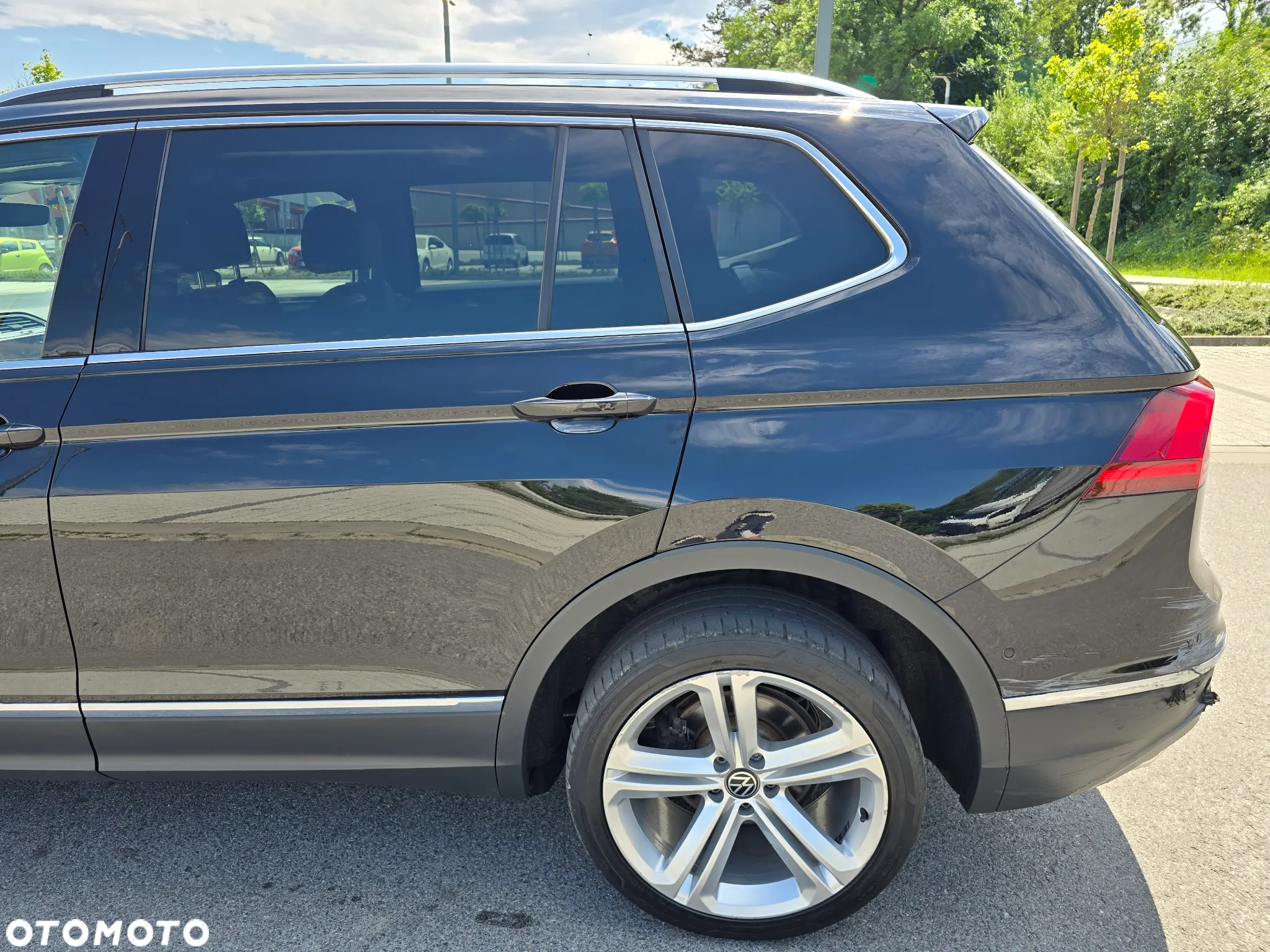 Volkswagen Tiguan Allspace 2.0 TSI 4Mot Highline DSG - 38
