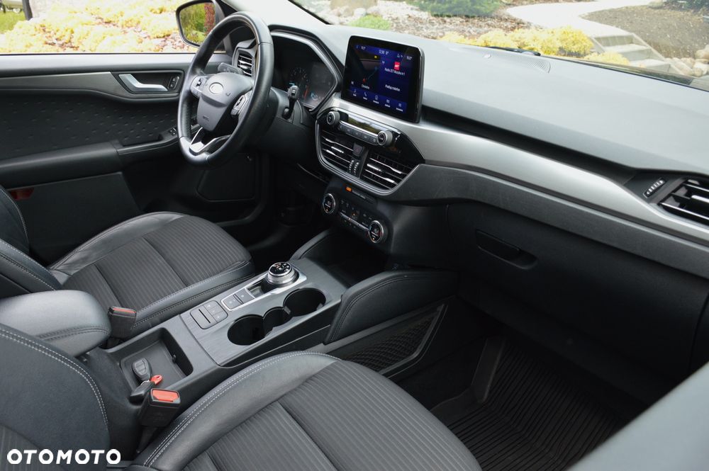 Ford Kuga 2.0 EcoBlue 4x4 TITANIUM - 23