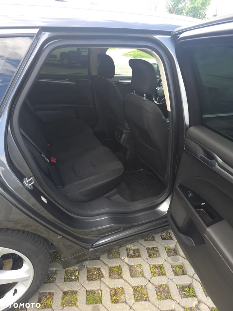 Ford Mondeo 2.0 TDCi Titanium PowerShift - 8