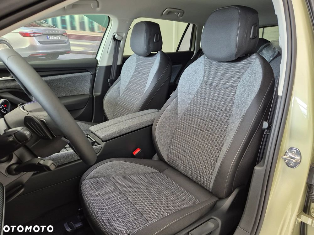 Skoda Superb 2.0 TSI Edition 130 DSG - 9