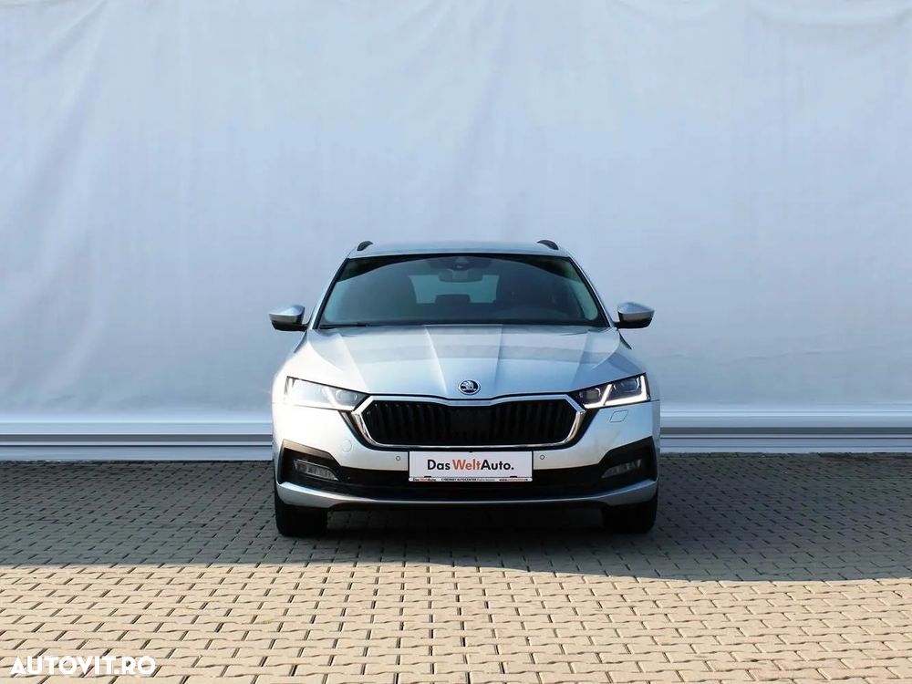 Skoda Octavia - 8