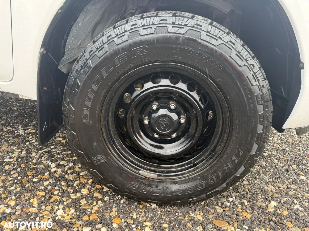 Toyota Hilux 2.4D 150CP 4x4 Double Cab 6MT Comfort - 23