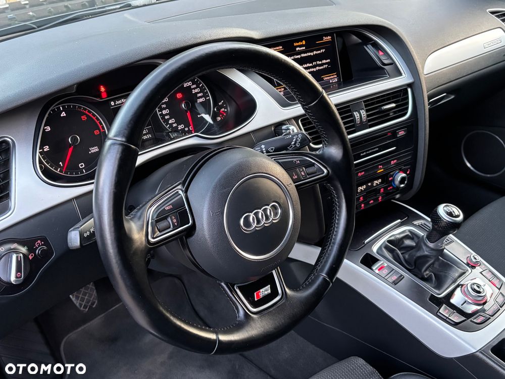 Audi A4 Avant 2.0 TDI quattro sport - 23