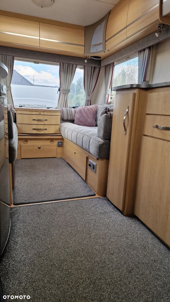 Coachman Pastiche - 29